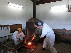 Swordsmiths in Workshop of Bizen Osafune Sword Museum
