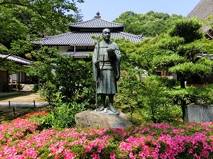 Statue of Ryokan, a Notable Buddhist Monk